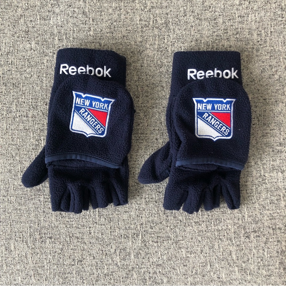 New York rangers Reebok winter gloves